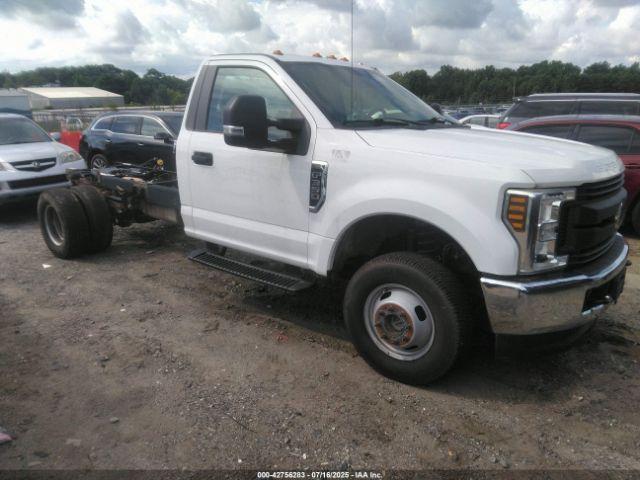  Salvage Ford F-350