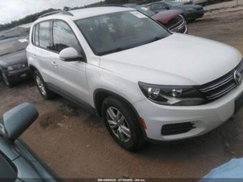  Salvage Volkswagen Tiguan