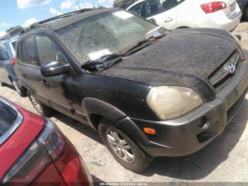  Salvage Hyundai TUCSON