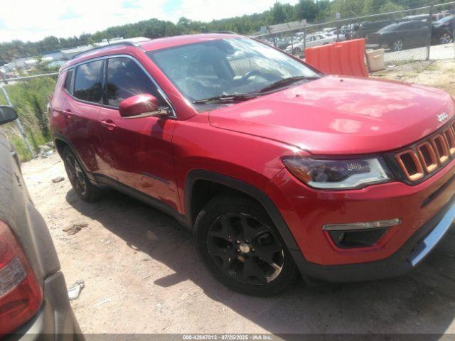  Salvage Jeep Compass
