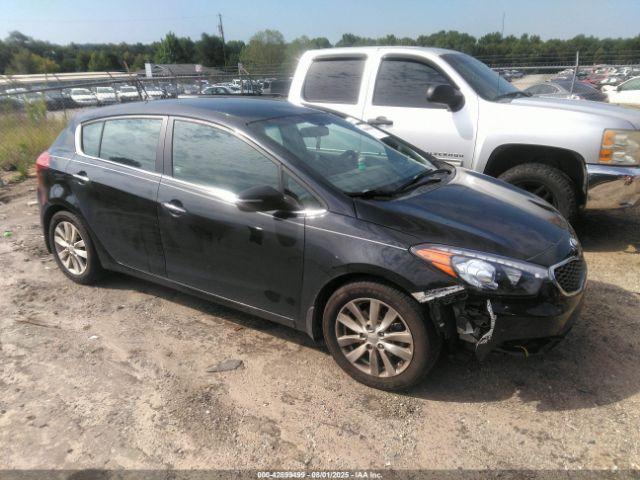 Salvage Kia Forte