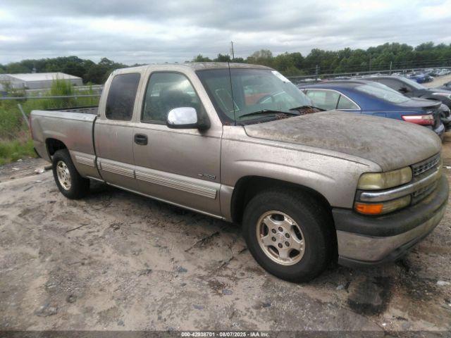  Salvage Chevrolet Silverado 1500