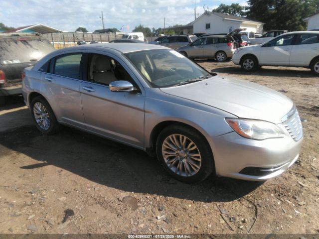  Salvage Chrysler 200