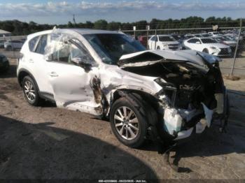  Salvage Mazda Cx