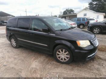  Salvage Chrysler Town & Country