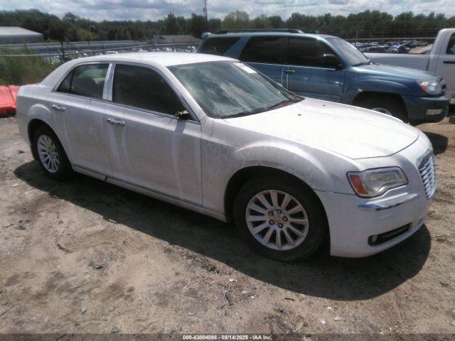  Salvage Chrysler 300