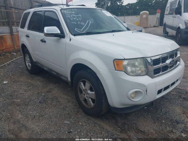  Salvage Ford Escape
