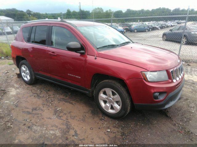  Salvage Jeep Compass