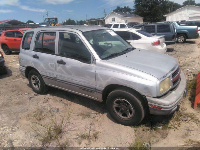  Salvage Chevrolet Tracker