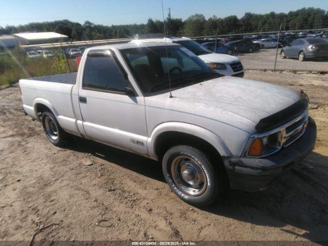  Salvage Chevrolet S Truck