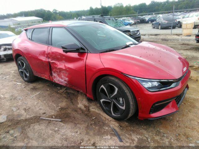  Salvage Kia EV6