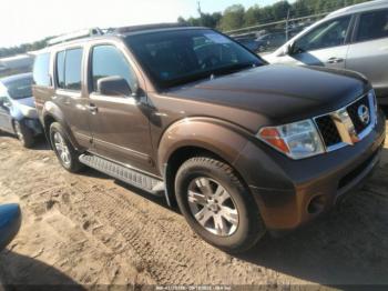  Salvage Nissan Pathfinder