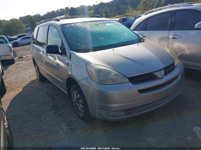  Salvage Toyota Sienna