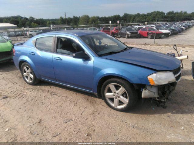  Salvage Dodge Avenger