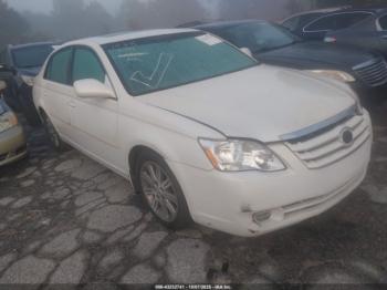  Salvage Toyota Avalon
