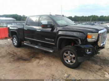  Salvage GMC Sierra 2500