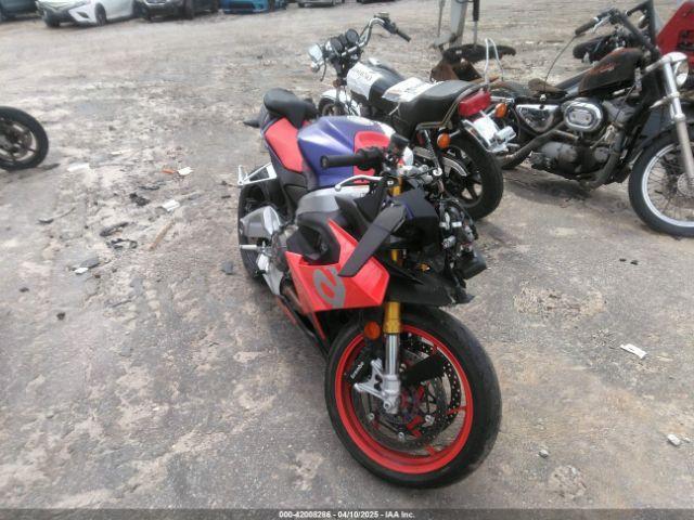  Salvage Aprilia Rs