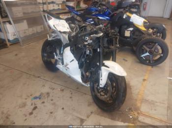 Salvage Honda Cbr600