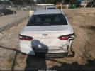 Toyota Camry Le Image 13