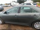 Toyota Camry Le Image 7