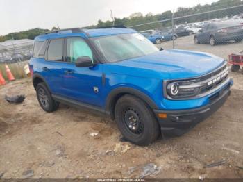  Salvage Ford Bronco