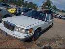 Lincoln Towncar Signature Image 6