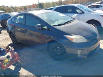  Salvage Toyota Prius