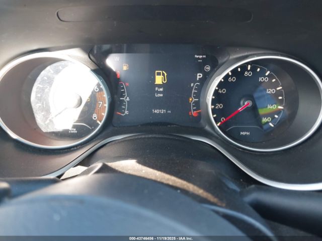 Jeep Compass Latitude 4x4 Image 4