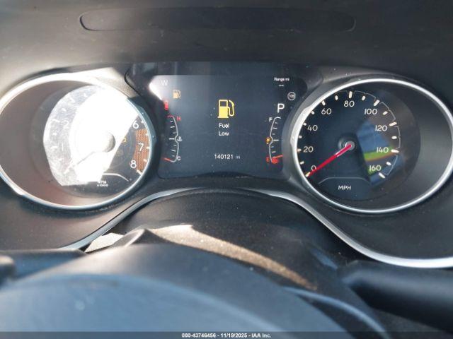 Jeep Compass Latitude 4x4 Image 4