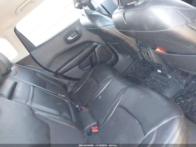 Jeep Compass Latitude 4x4 Image 6