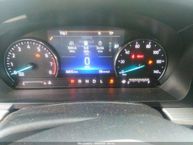 Ford Explorer Xlt Image 15