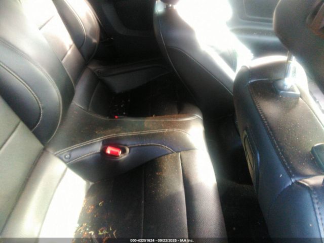 Ford Mustang Ecoboost Premium Image 14