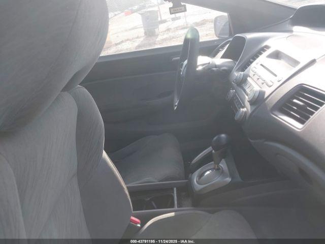 Honda Civic Lx Image 7