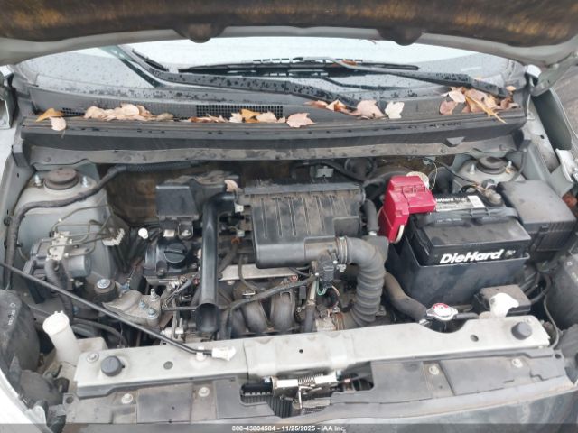 Mitsubishi Mirage Es Image 9