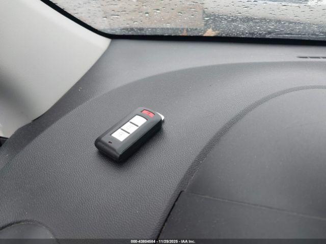 Mitsubishi Mirage Es Image 11