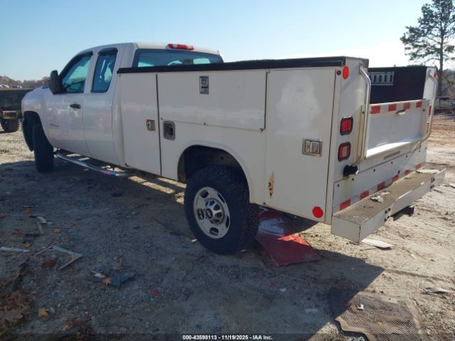 Chevrolet Silverado 2500 Work Truck Image 3