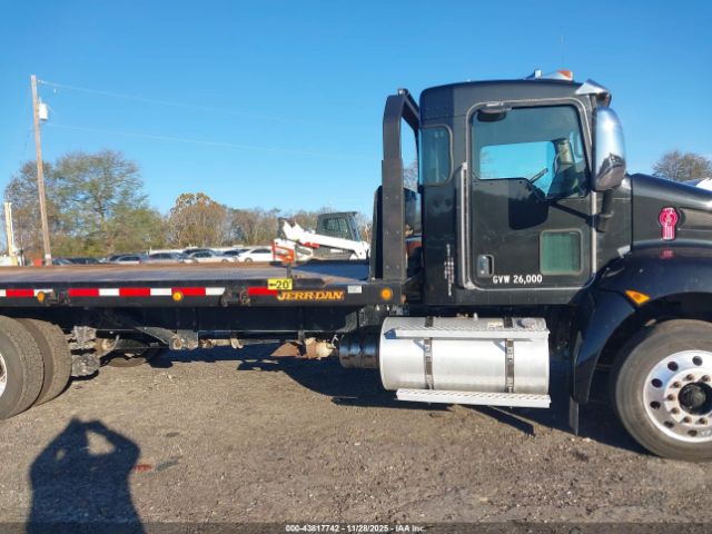 Kenworth T270 Image 19
