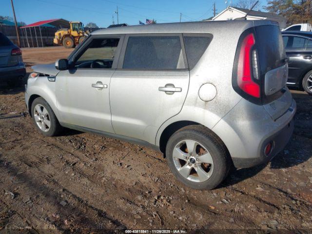 Kia Soul Image 8