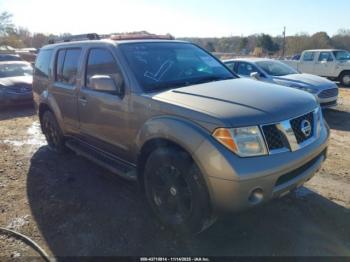  Salvage Nissan Pathfinder