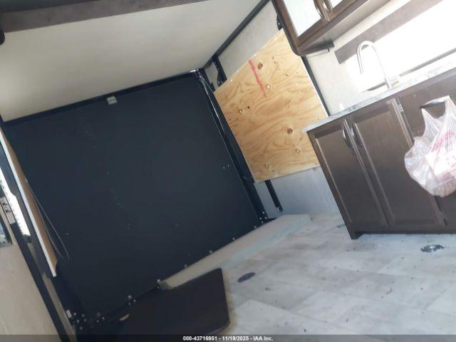 Momentum G Series Image 10