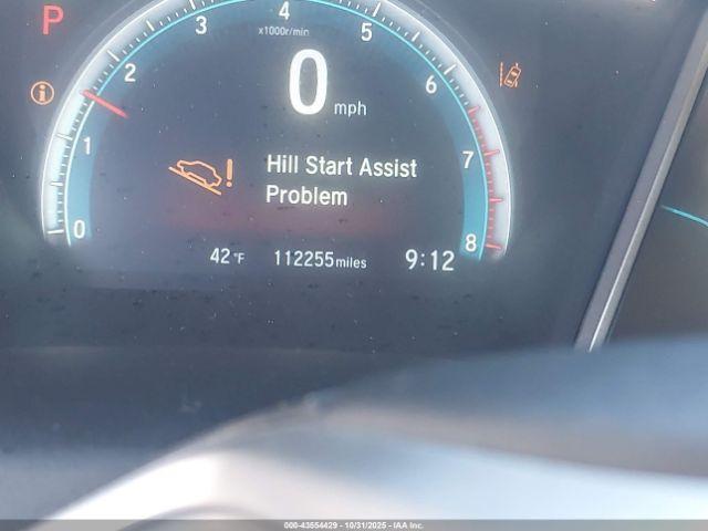 Honda Civic Touring Image 14