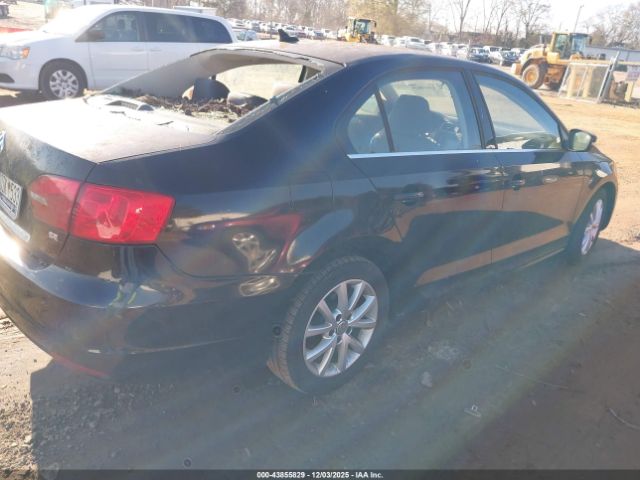 Volkswagen Jetta 1.8t Se Image 2