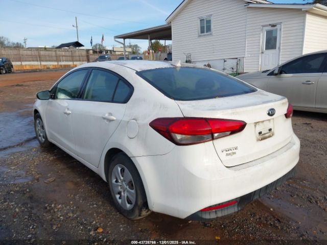 Kia Forte Lx Image 12