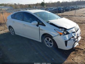  Salvage Toyota Prius