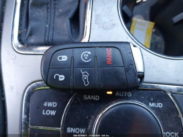 Jeep Grand Cherokee Limited 4x4 Image 6