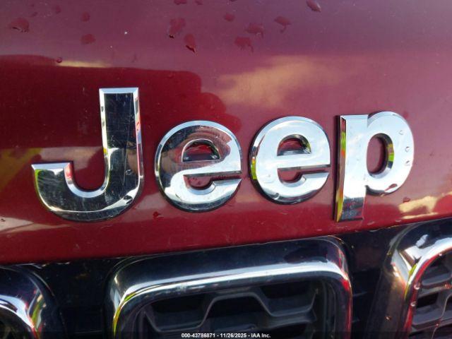 Jeep Grand Cherokee Limited 4x4 Image 8