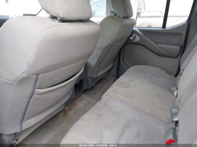 Nissan Frontier Sv Image 5