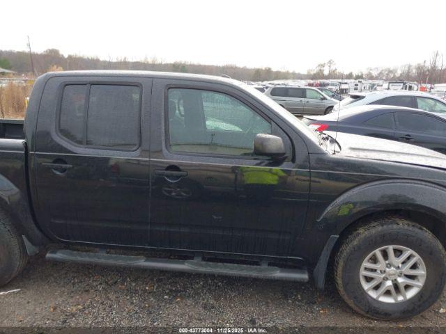 Nissan Frontier Sv Image 11