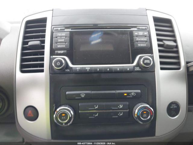 Nissan Frontier Sv Image 14