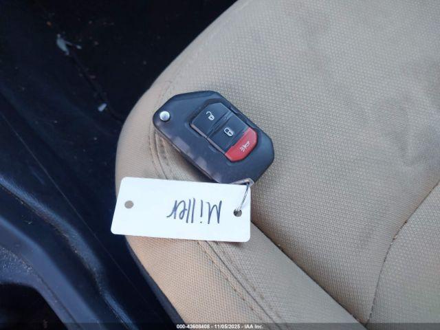 Jeep Wrangler Black And Tan 4x4 Image 8